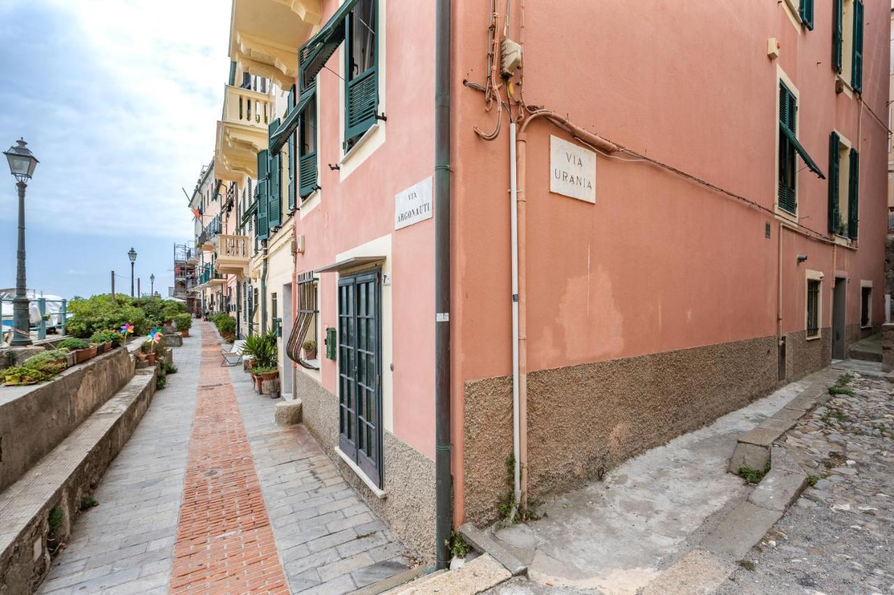 Seaside Apartment Genova Luaran gambar