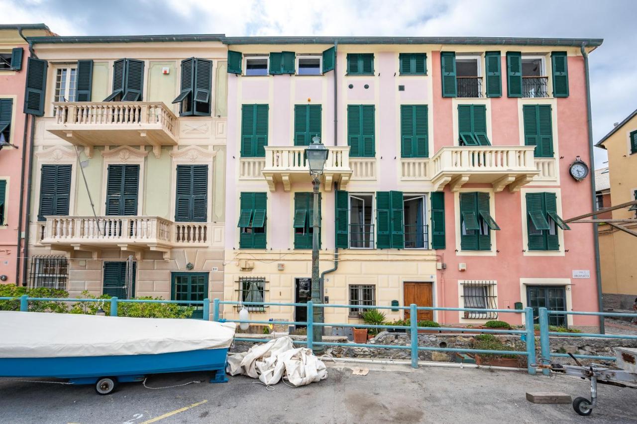 Seaside Apartment Genova Luaran gambar